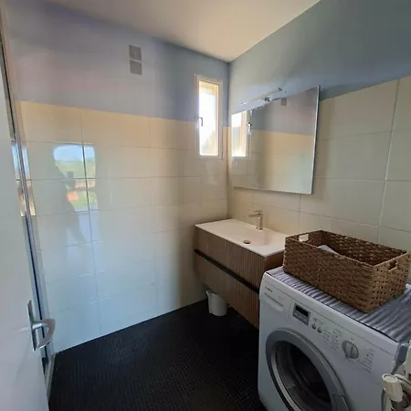 5vse-lam56 Avec Vue Sur La Baie * Collioure